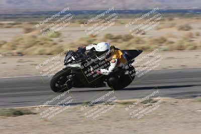 media/Sep-20-2025-Race Pace (Sat) [[d4e1b33f4d]]/Non Verified/Turn 4 Inside (8am)/